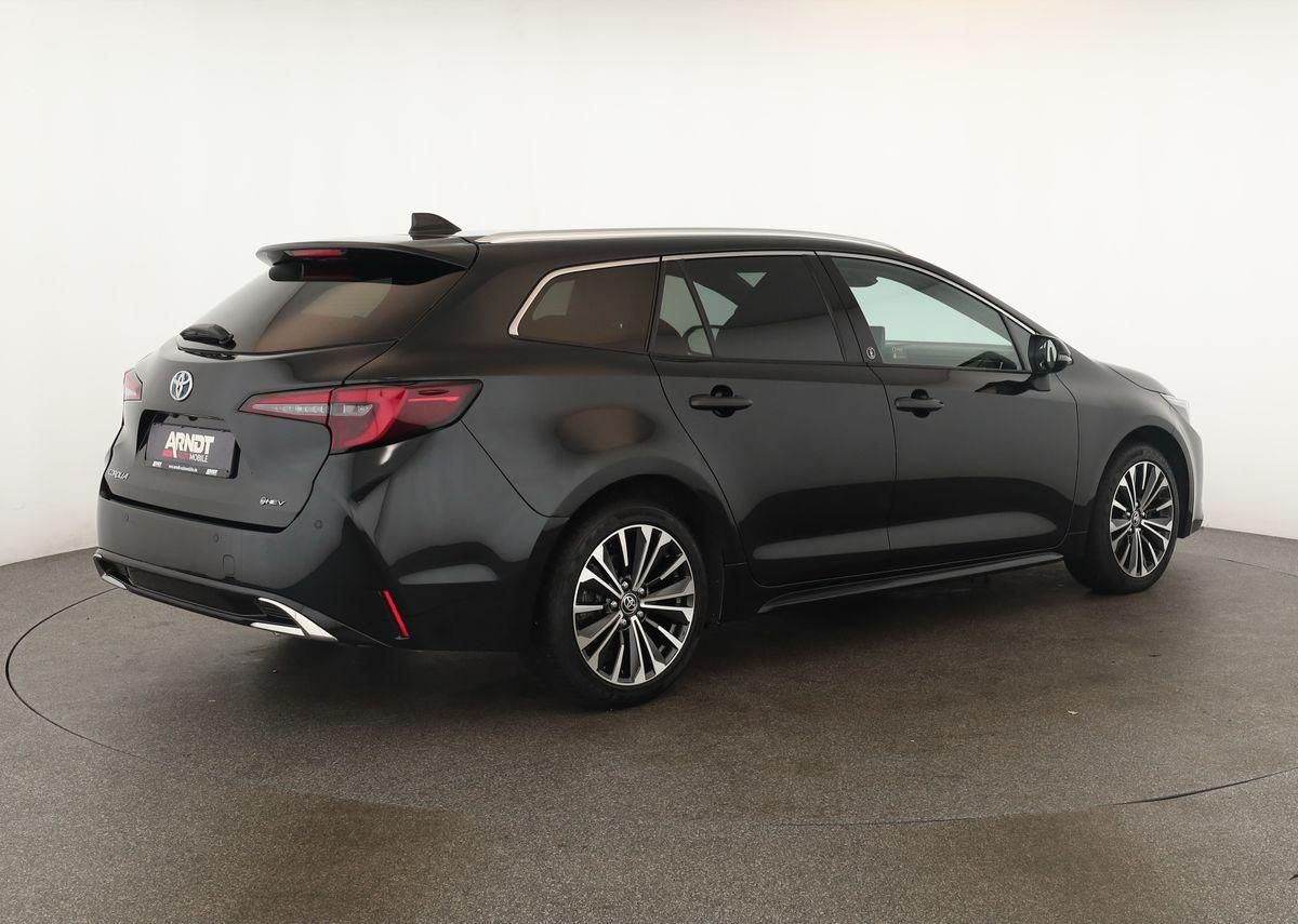 Toyota Corolla Touring Sports 2.0 CVT Team D Navi Kam