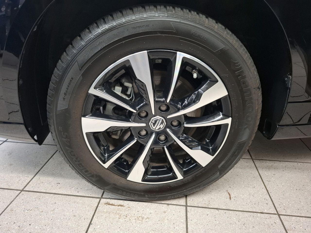MG5 Comfort Bluetooth Navi LED Vollleder Klima
