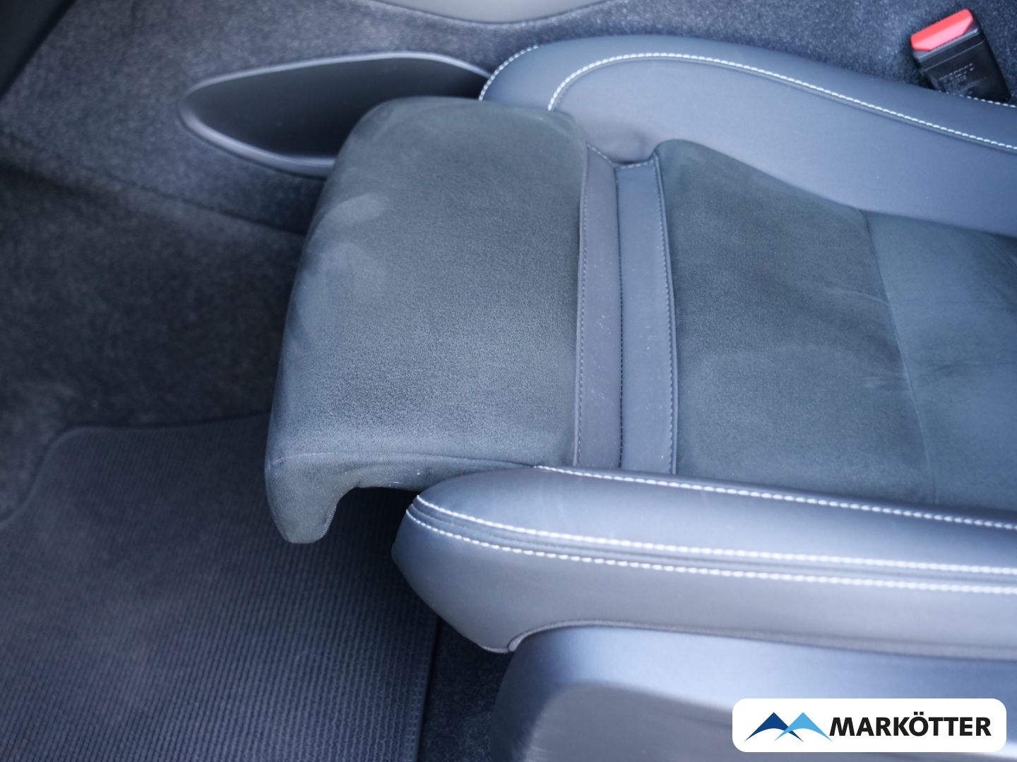 Volvo XC40 Recharge ULTIMATE Single Motor Pano/Wärmepu