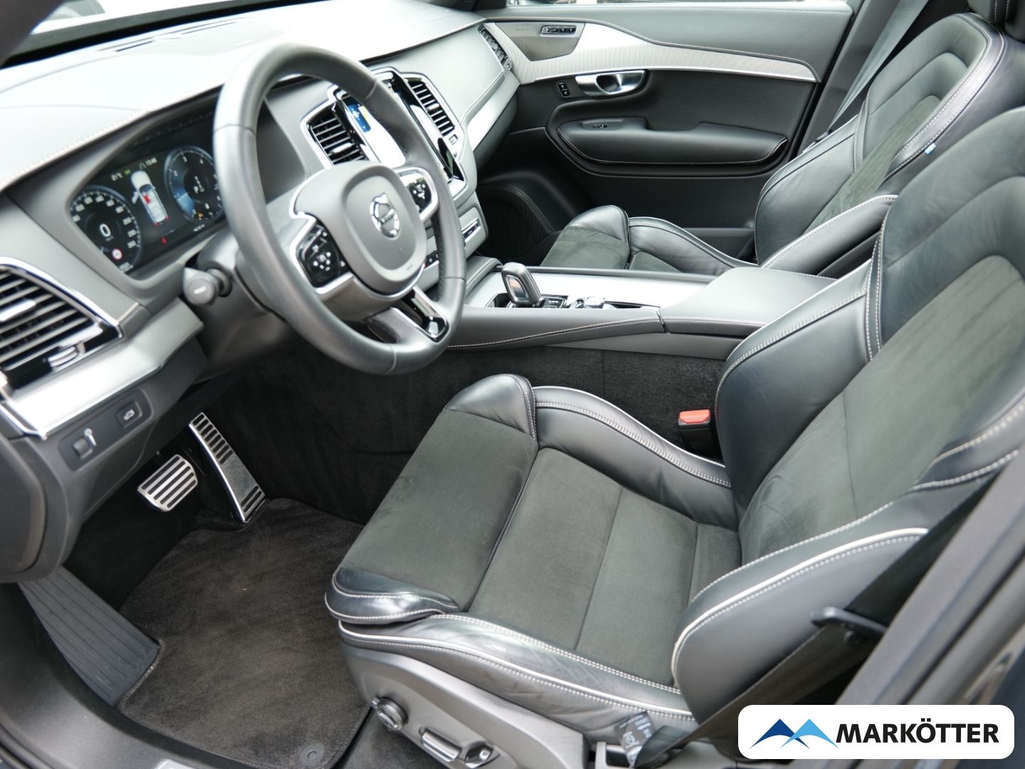 Volvo XC90 B5 AWD R-Design /Four-C/Head-up/360 CAM/