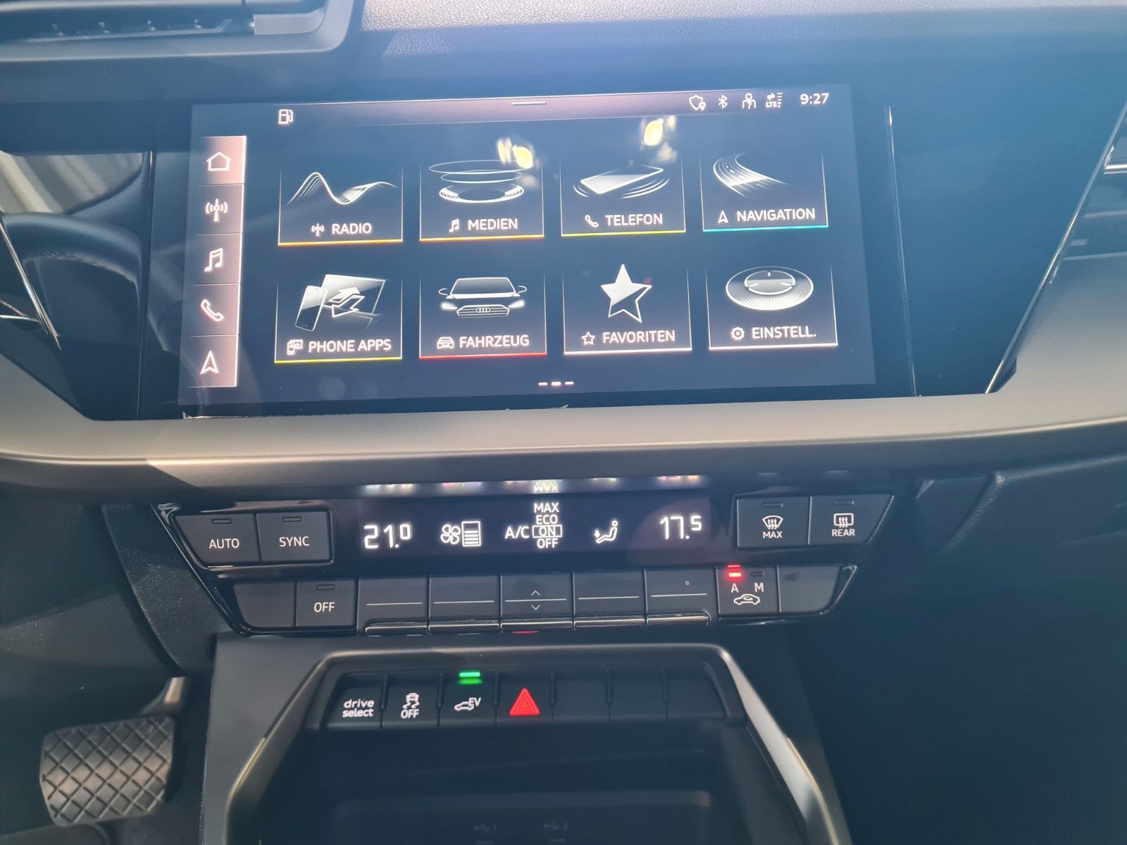 Audi A3 Sportback 40 TFSI e - Samsaru's Car Outlet
