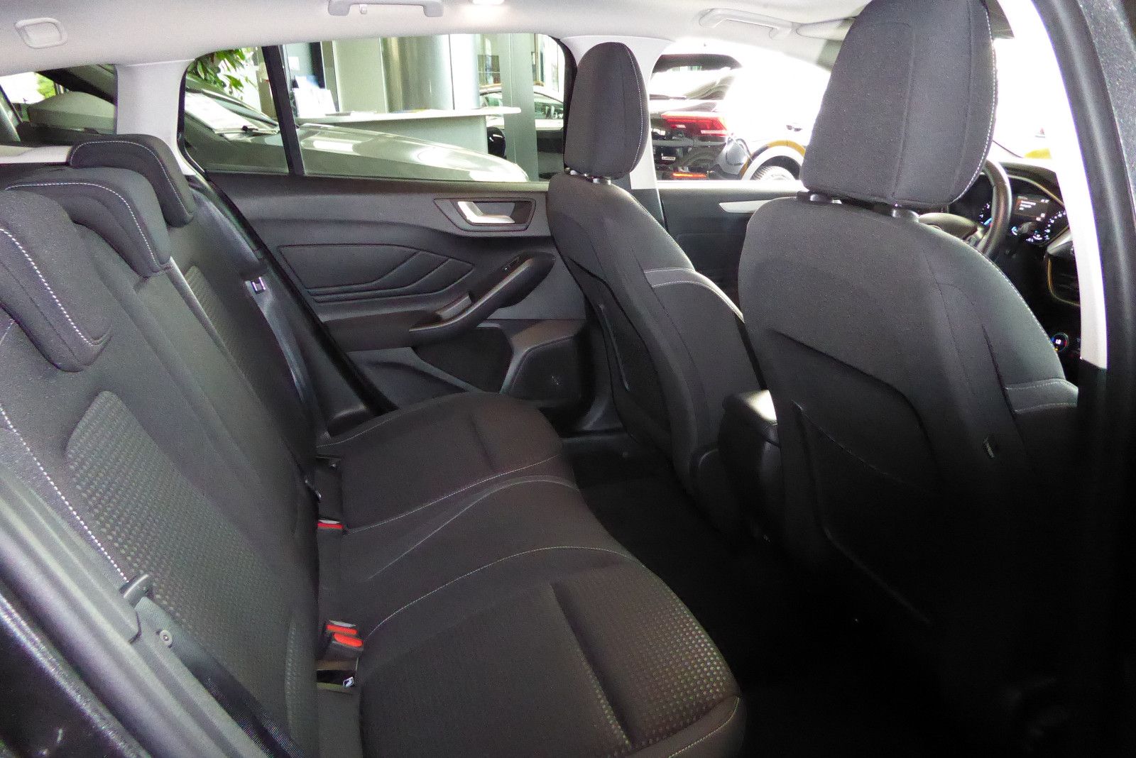 Ford Focus Turnier - Samsaru's Car Outlet