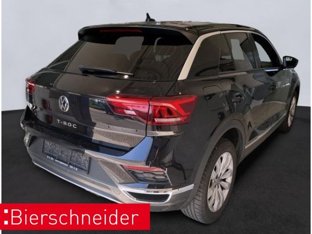 Volkswagen T-Roc 1.5 TSI Sport - Samsaru's Car Outlet