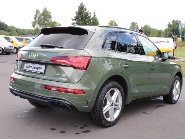 Audi Q5 40 TDI quattro S line Black -PANO-AHK-MATRIX-