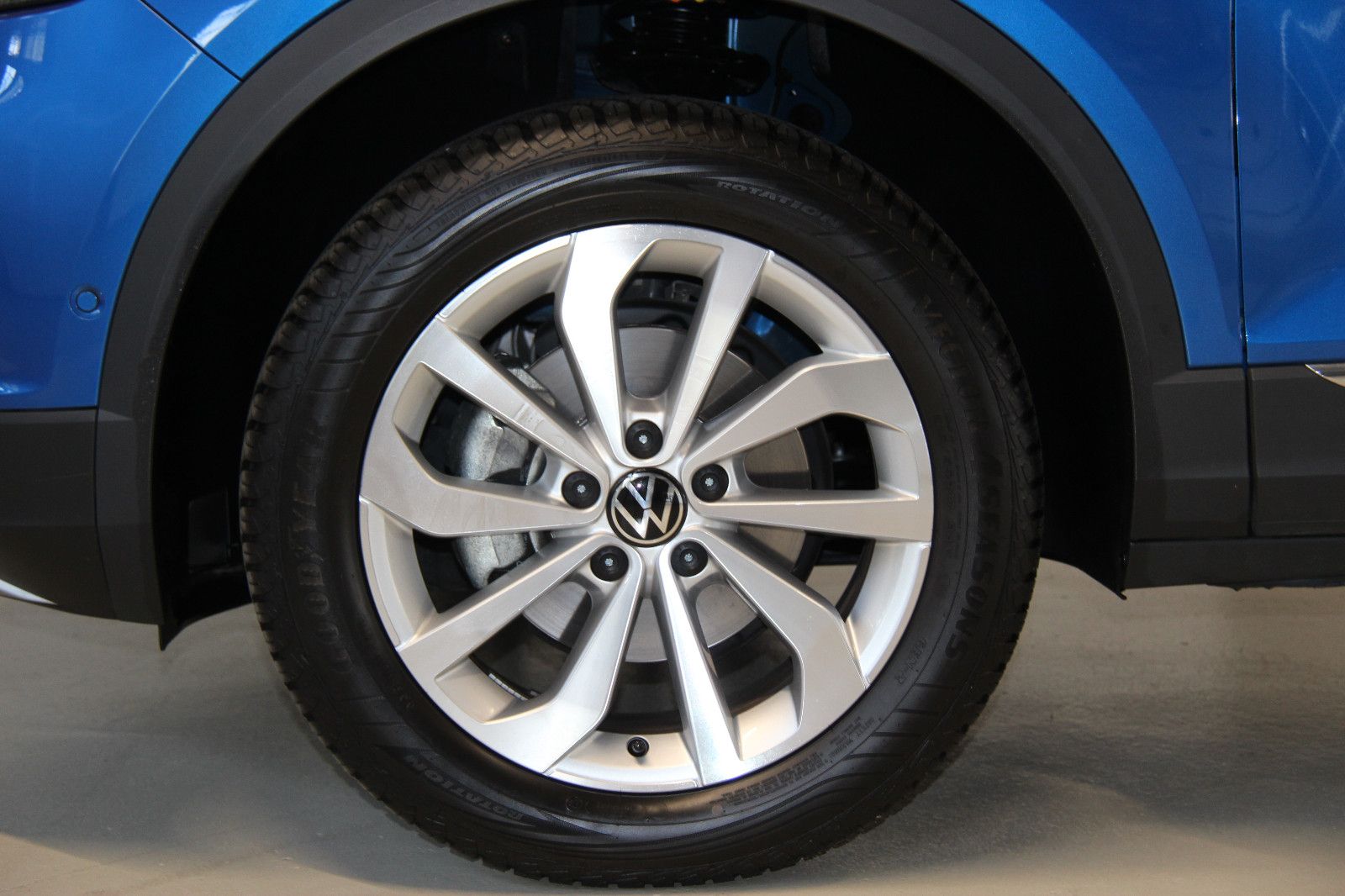 Volkswagen T-Roc Style 1.5 TSI DSG - Samsaru's Car Outlet