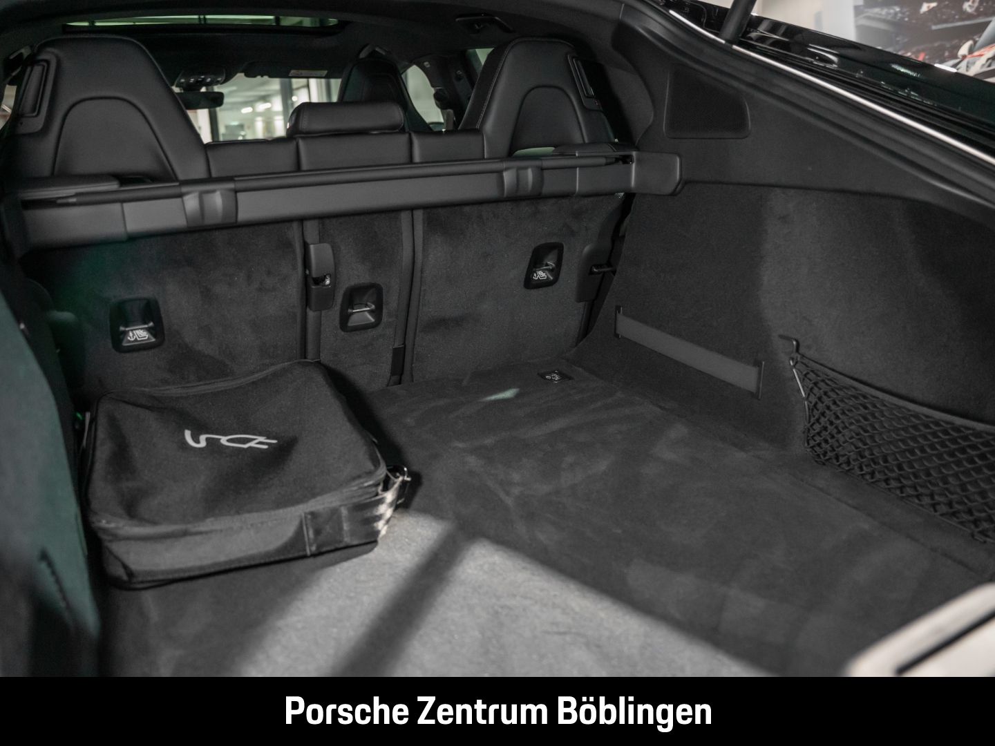 Porsche Panamera 4 E-Hybrid HA-Lenkung InnoDrive Head-Up
