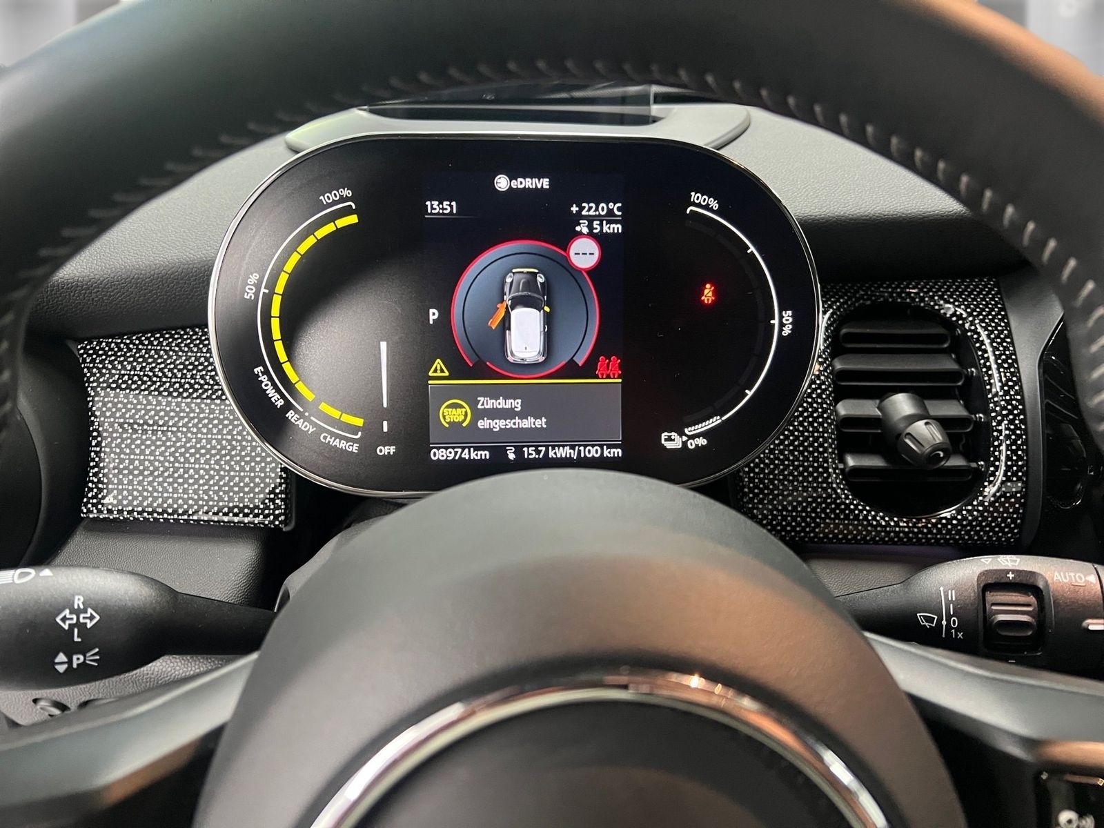 MINI Cooper SE - Samsaru's Car Outlet