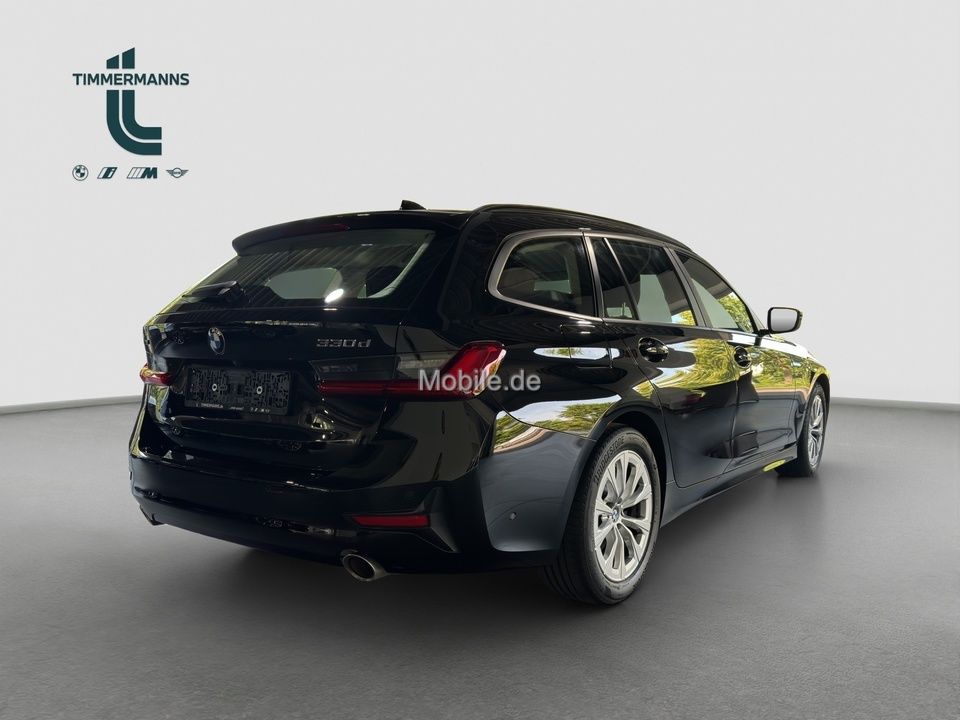 BMW 330d xDrive Touring Advantage - Samsaru's Car Outlet