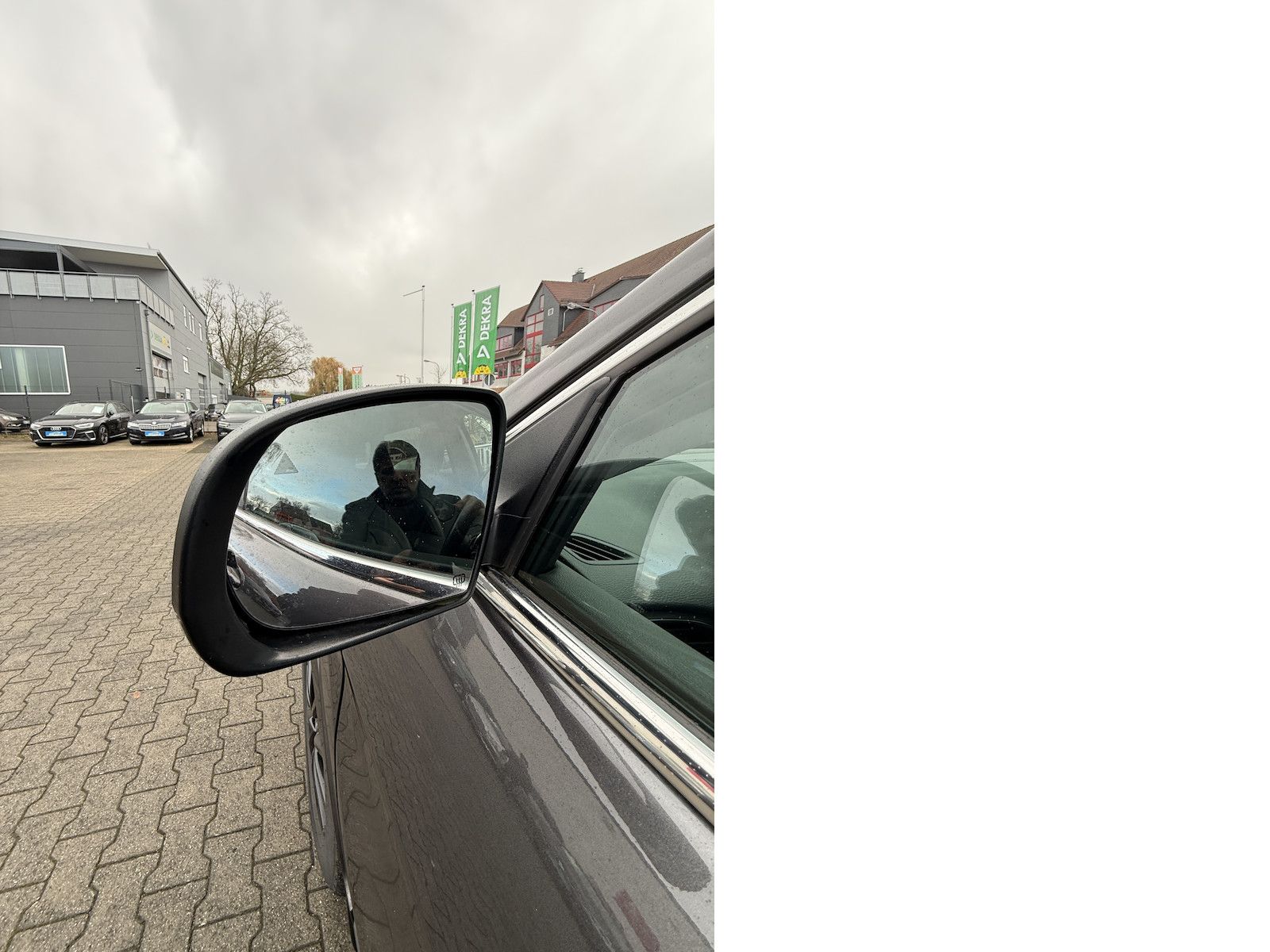 Jeep Cherokee Overland 4WD Navi LED Kamera Temp PDC S