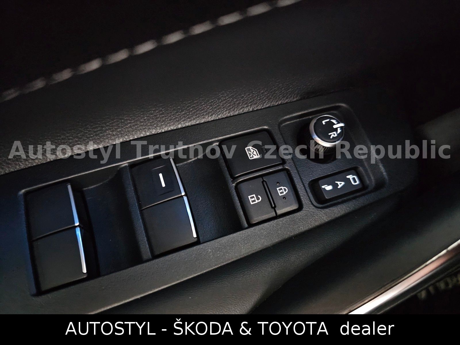 Toyota 2.0HEV 197k TS STYLE