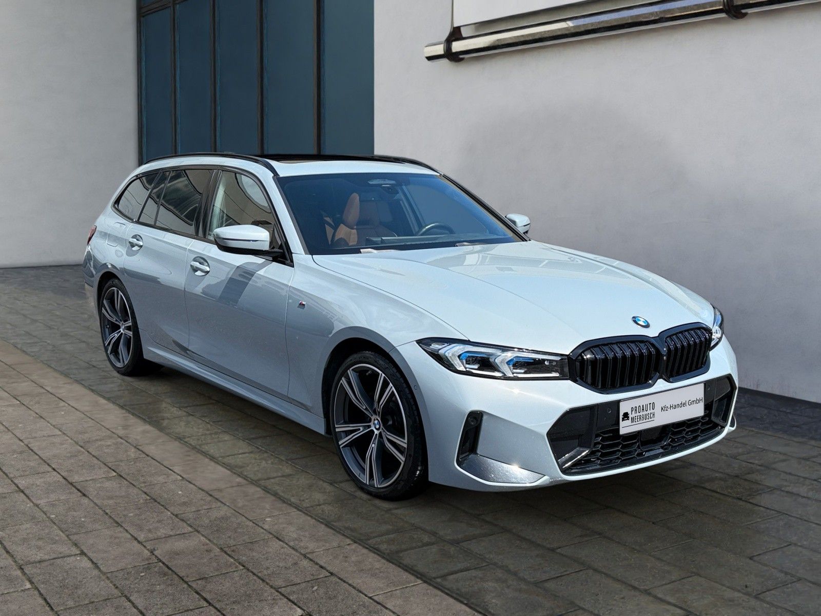 BMW 320d xDrive M Sport - Samsaru's Car Outlet