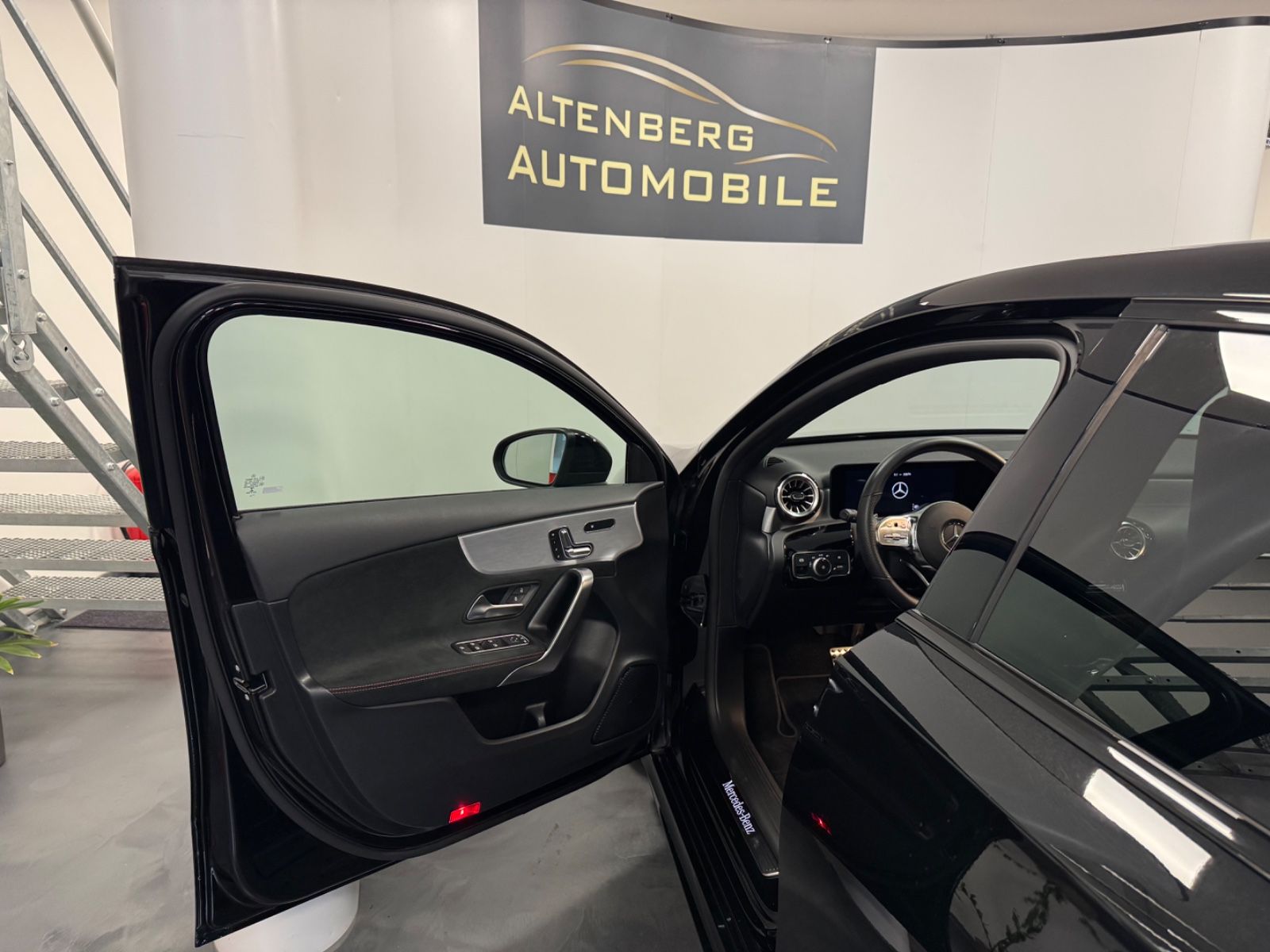 Mercedes-Benz A 200 AMG - Samsaru's Car Outlet
