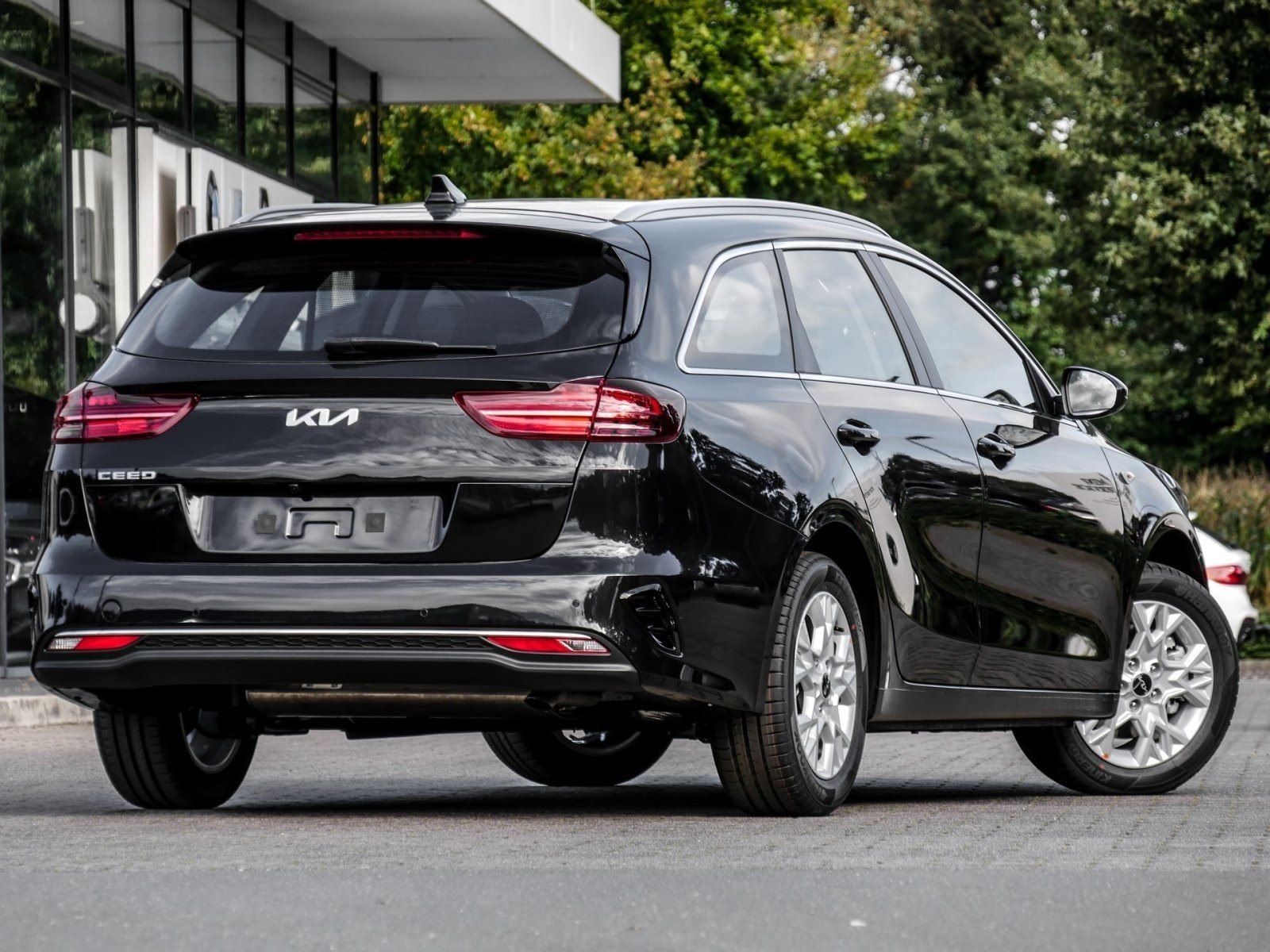 Kia Ceed SW 1.0T VISION - Samsaru's Car Outlet