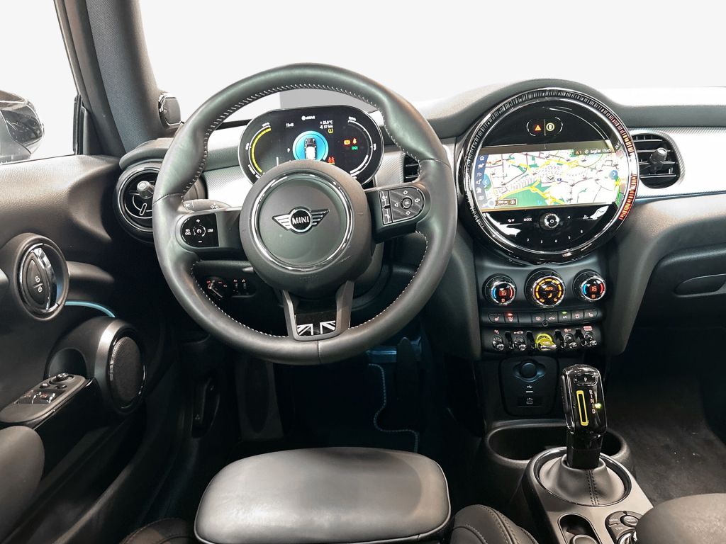 MINI Cooper SE MINI Yours Trim - Samsaru's Car Outlet