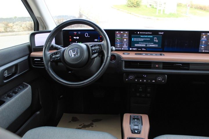 Honda e 113kW Advance Paket, 17" Alu, Wartungsp.