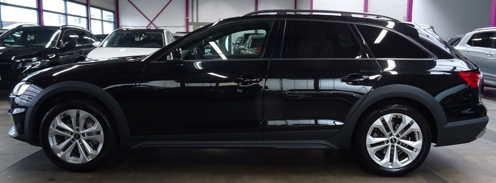 Audi A4 ALLROAD 2.0 TDI QUATTRO*DIGI*AHK*ACC*CAM*KEY*