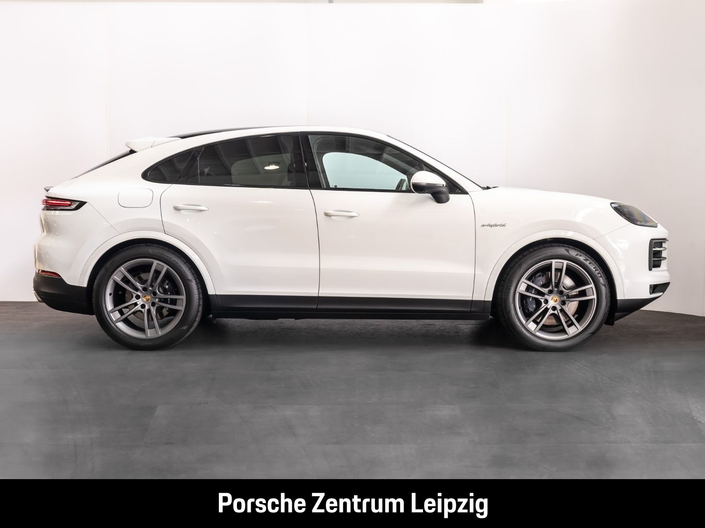 Porsche Cayenne E-Hybrid Coupe HD HeadUp InnoDrive AHK