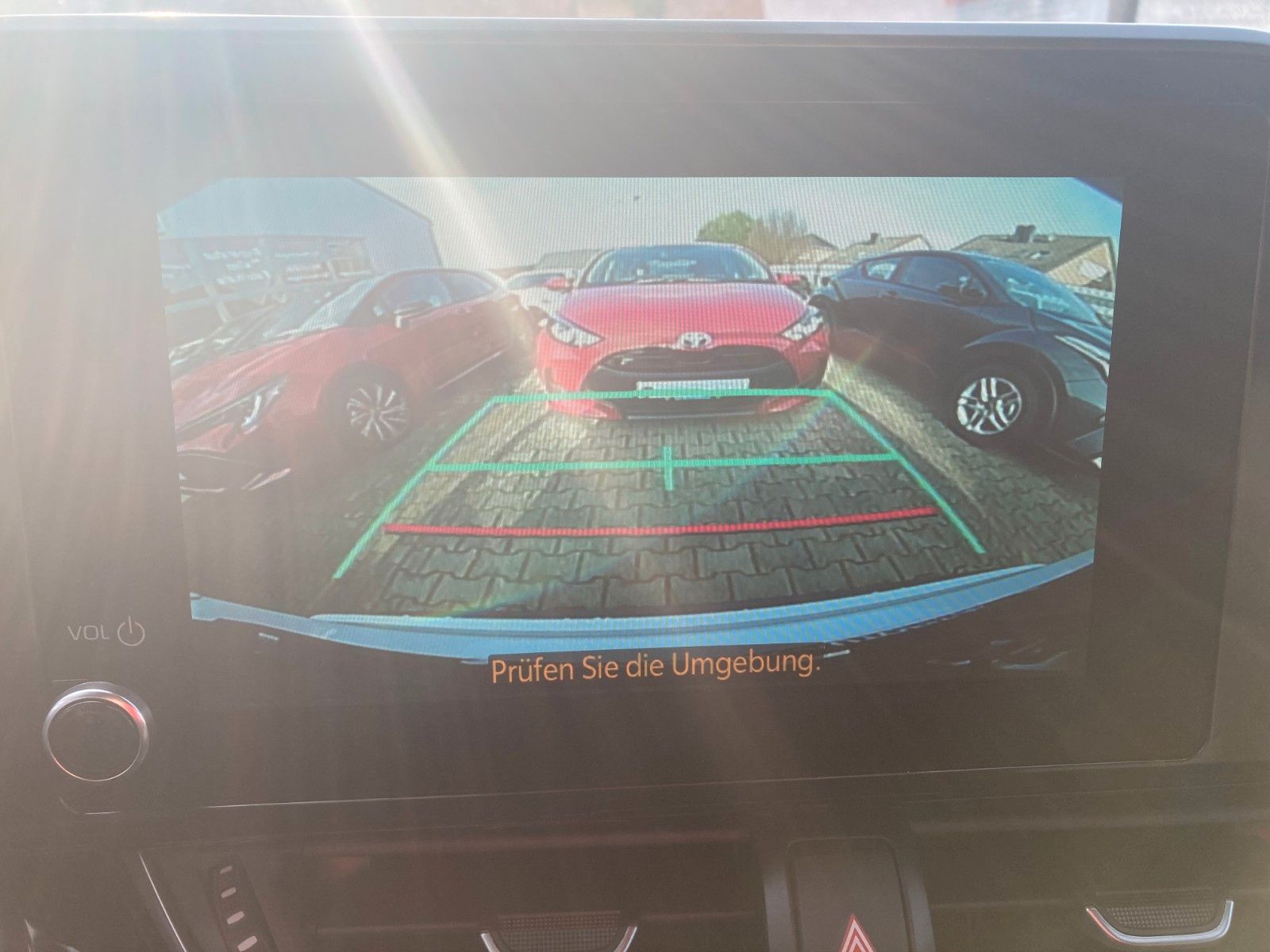 Toyota C-HR 2.0-l-VVTi Hybrid - Samsaru's Car Outlet
