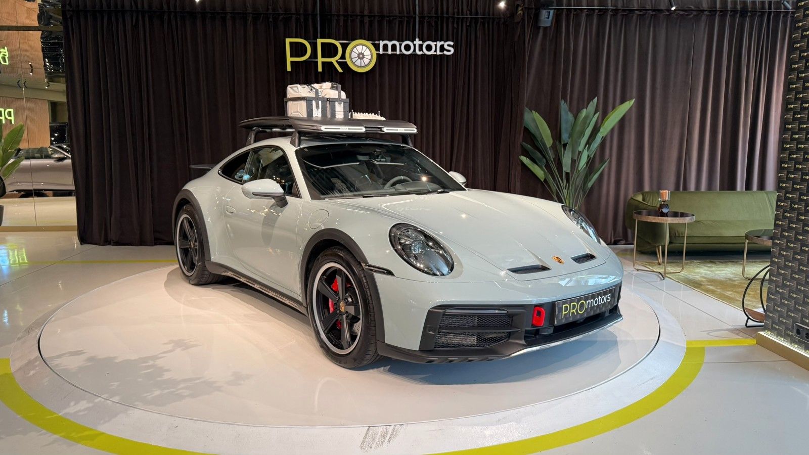 Porsche 911 Dakar