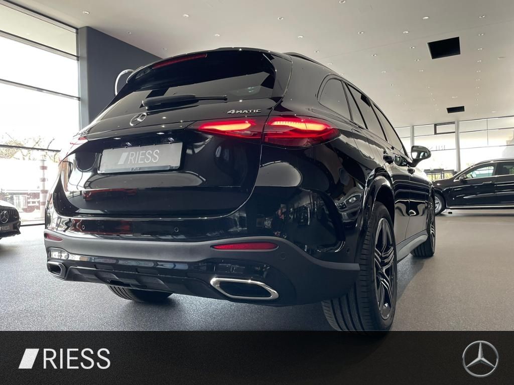 Mercedes-Benz GLC 300 d 4M AMG+PANO+STDHZG+HUD+DISTR+AHK+KEYL+