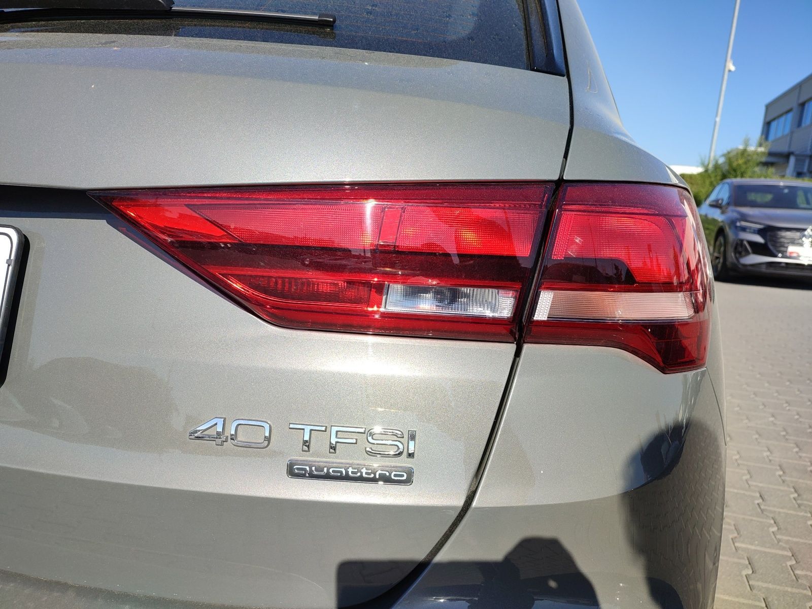 Audi Q3 40 TFSI quattro - Samsaru's Car Outlet