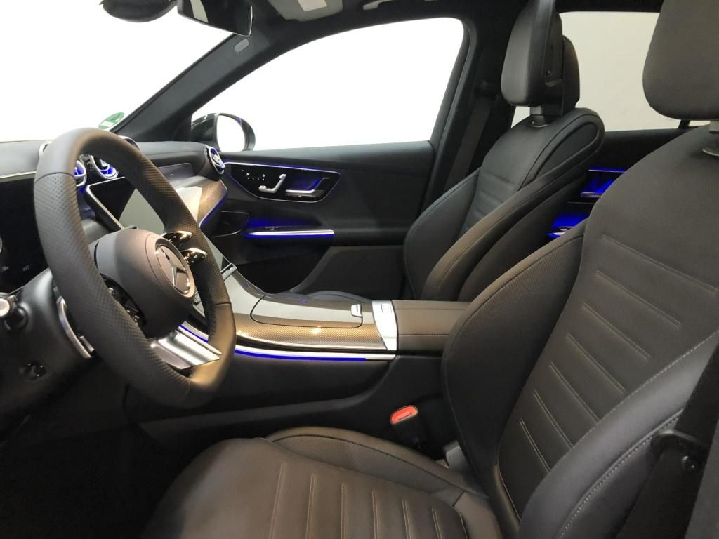 Mercedes-Benz GLC 300 d 4MATIC AMG+ILS+MBUX+AHK+Pano+SHD+Wide