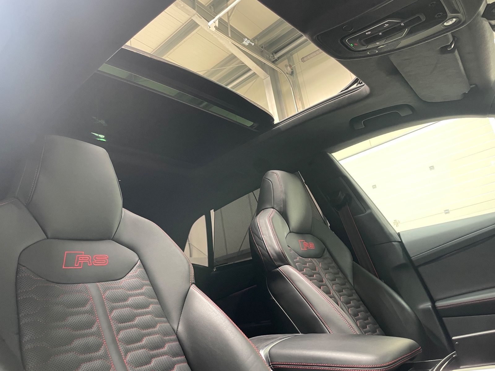 Audi RSQ8/Keramik/Carbon/Pano/RS-Dynm-Pkt/APR-720PS