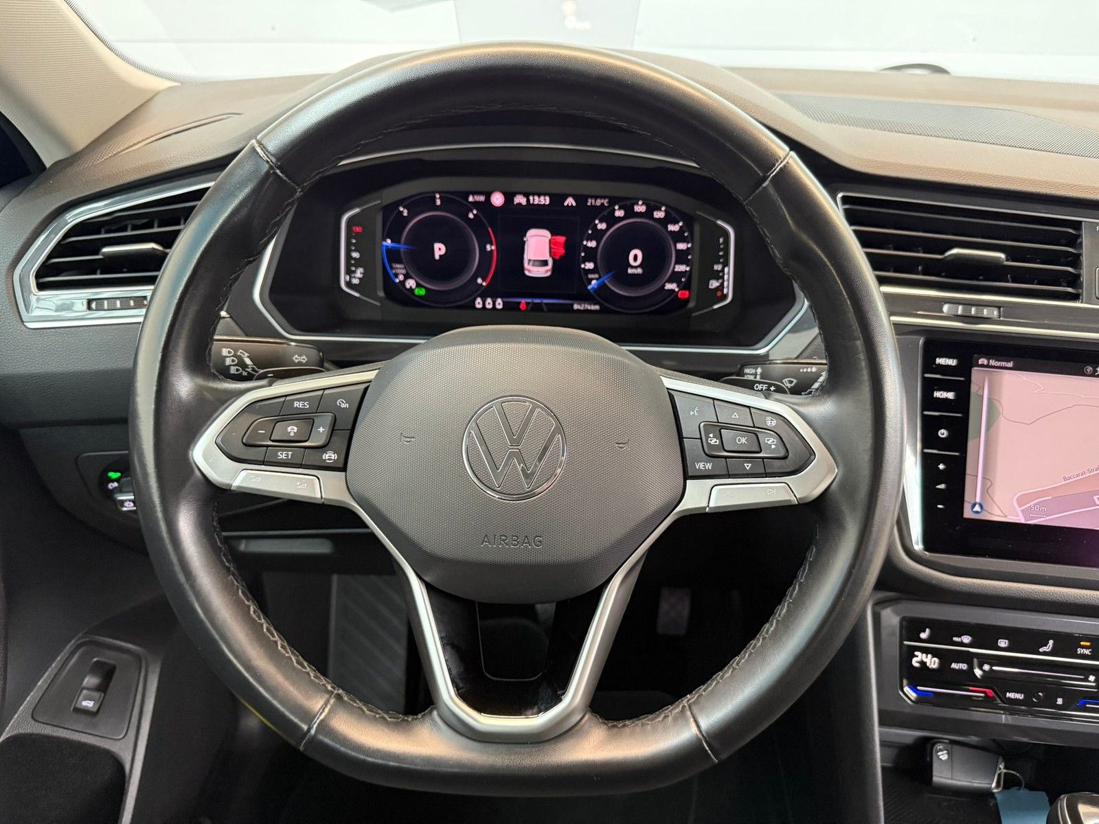Volkswagen Tiguan Allsp. Elegance 2,0 TDI  +AHK+Navi+Kamera