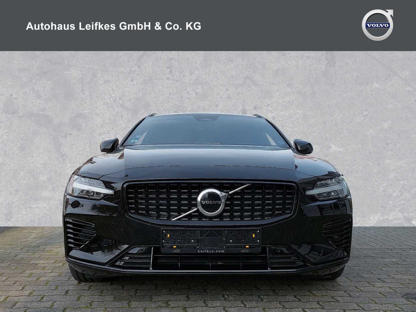 Volvo V60 Plug-In-Hybrid T6 AWD Recharge Plus Dark