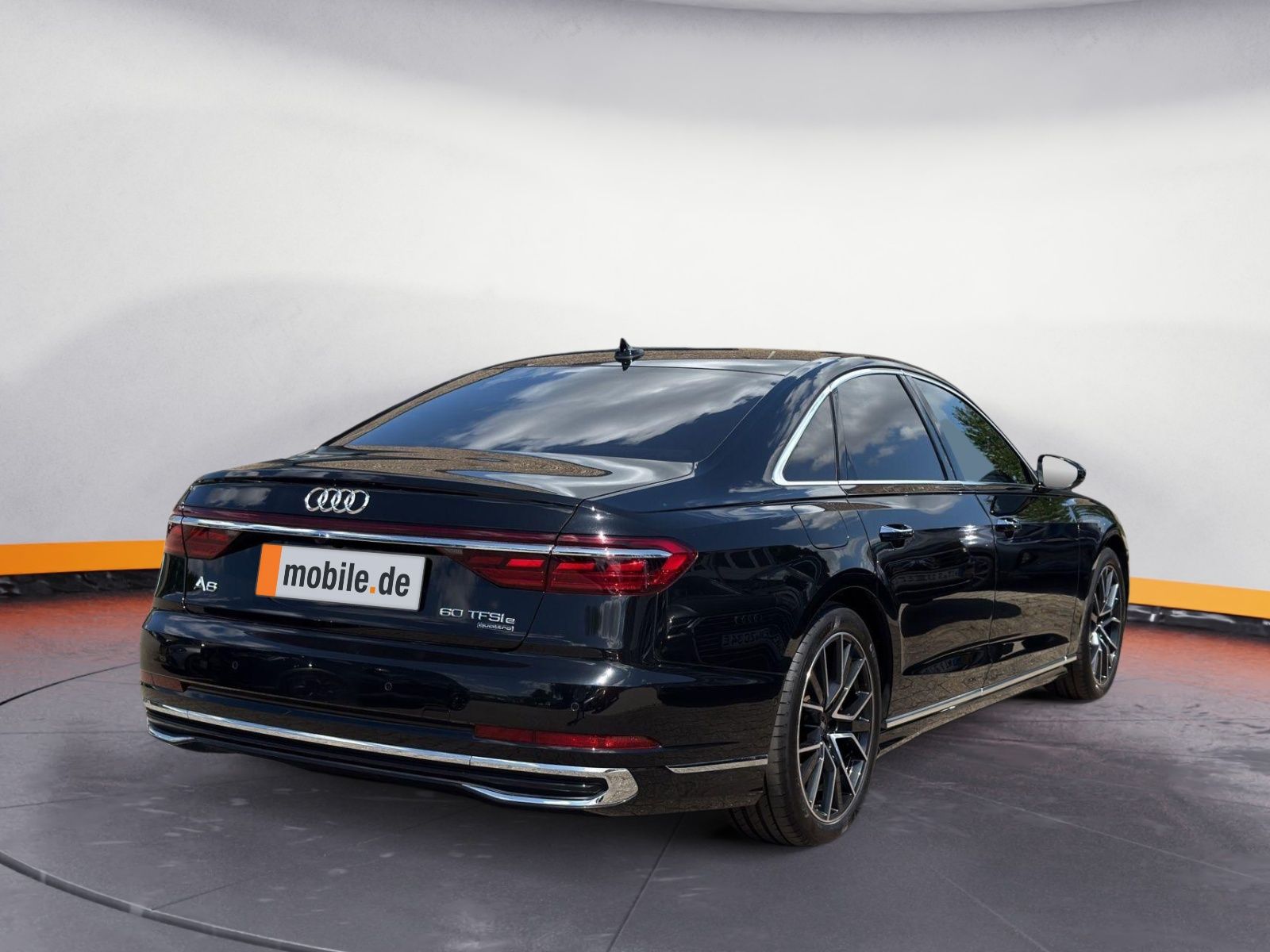 Audi A8 60 TFSIe Q - Samsaru's Car Outlet