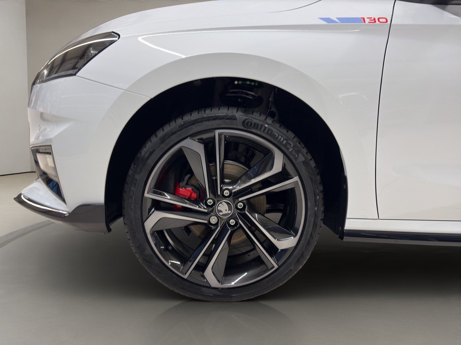Skoda Fabia 130 Edition ACC Navi LED PDC KlimaA