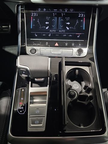 Audi Q8 50 TDI S Line Black Pano Nachts HDMatrix VOLL