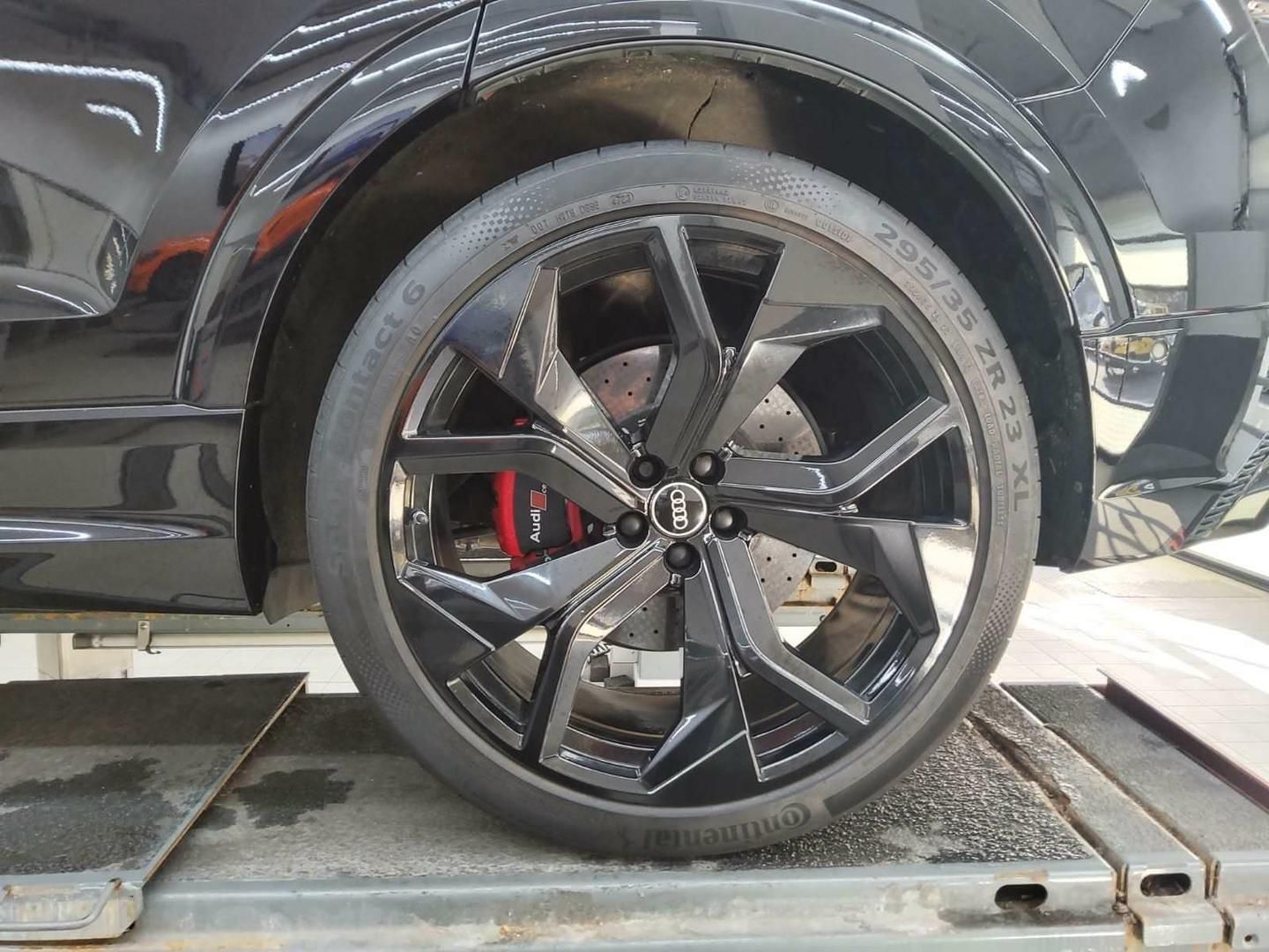 Audi RSQ8 PANO HuD B&O-ADVANCE KERAMIK LUFT RS-AGA