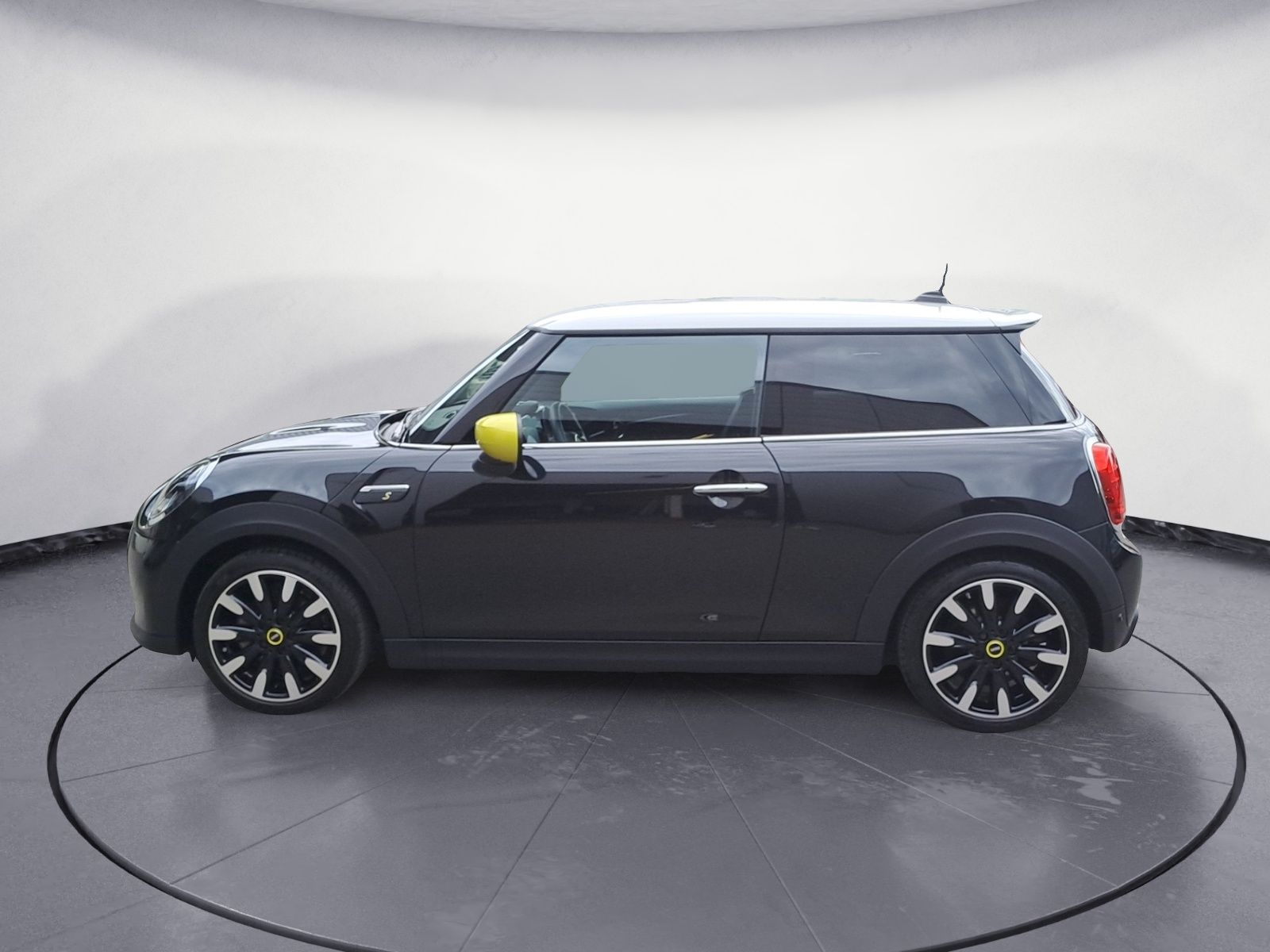 MINI Cooper SE - Samsaru's Car Outlet