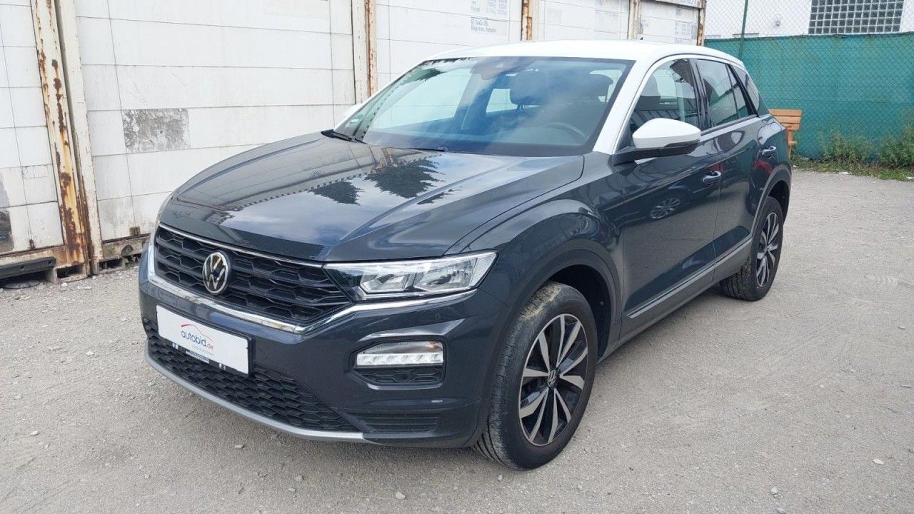 Volkswagen T-Roc 1.0TSI Style - Samsaru's Car Outlet