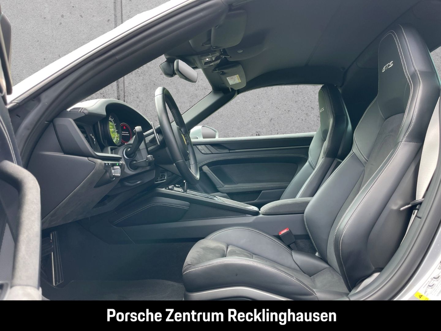 Porsche 992 911 Targa 4 GTS BOSE Surround View LED