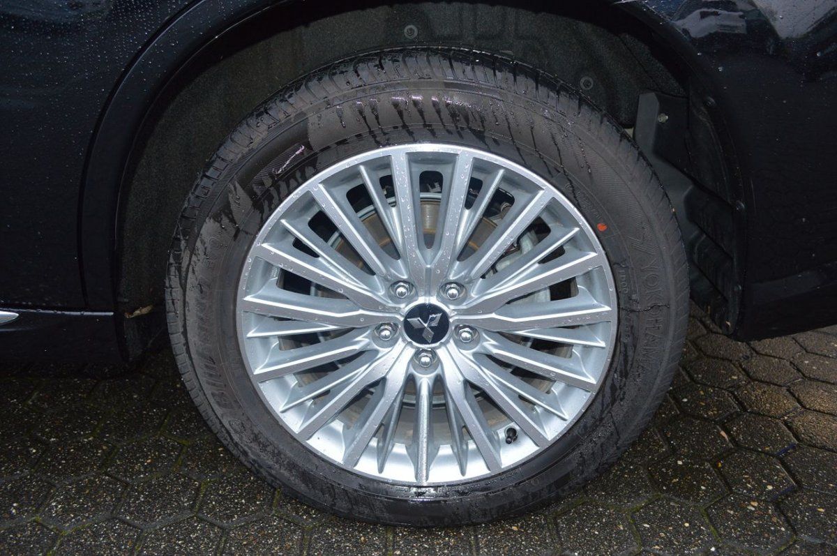 Mitsubishi PHEV OUTLANDER PHEV TOP