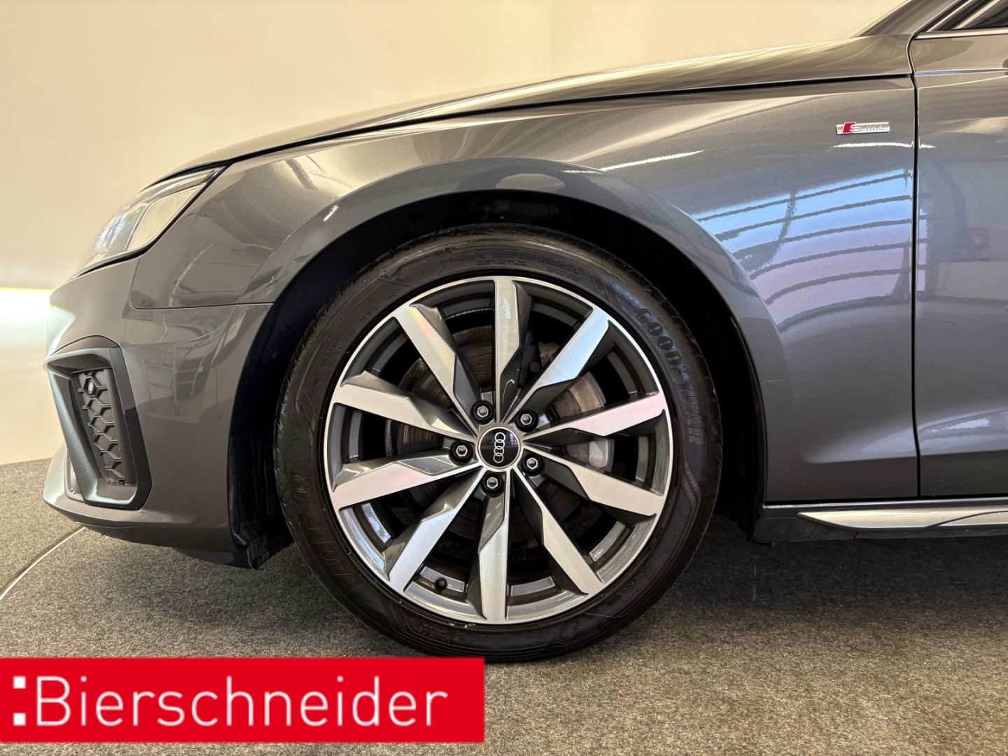 Audi A4 Lim. 40 TDI qu S tronic line LED KAMERA NAVI