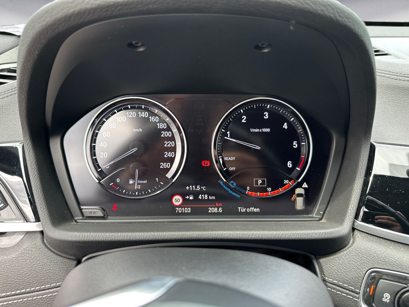 BMW X1 xDrive18d Sport Line - Samsaru's Car Outlet