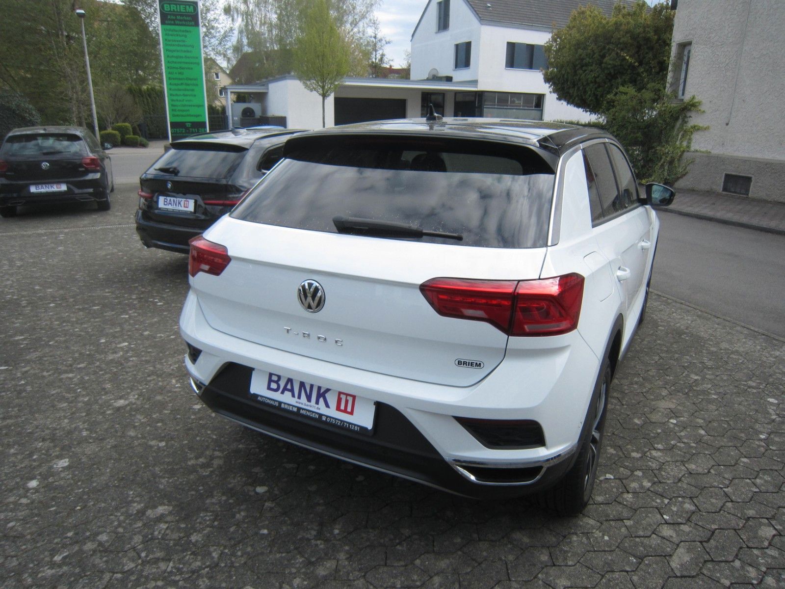 Volkswagen T-Roc IQ.DRIVE - Samsaru's Car Outlet