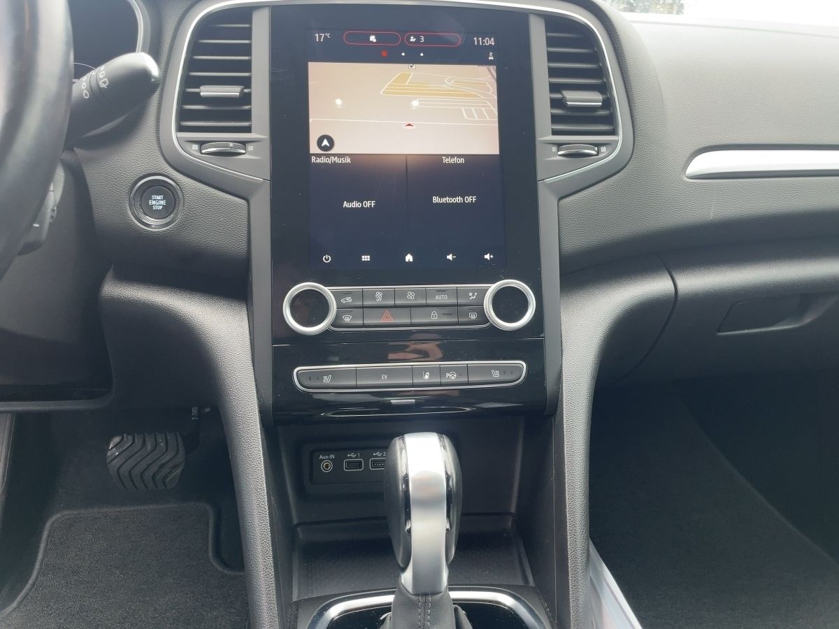 Renault Megane Grandtour INTENS E-TECH - Samsaru's Car Outlet