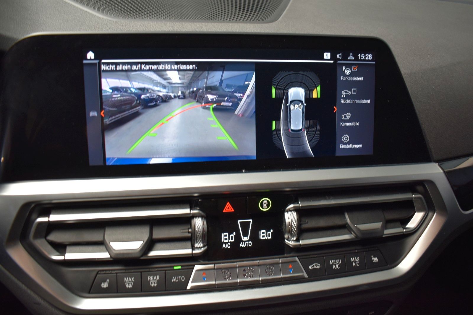 BMW 330 d Touring SPORT LINE - Samsaru's Car Outlet