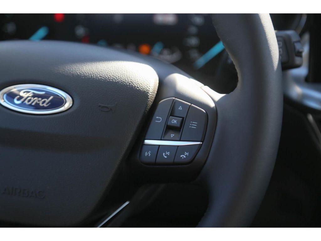 Ford Focus 1.5d Aut. Titanium AHK Navi GJR ACC BLIS K