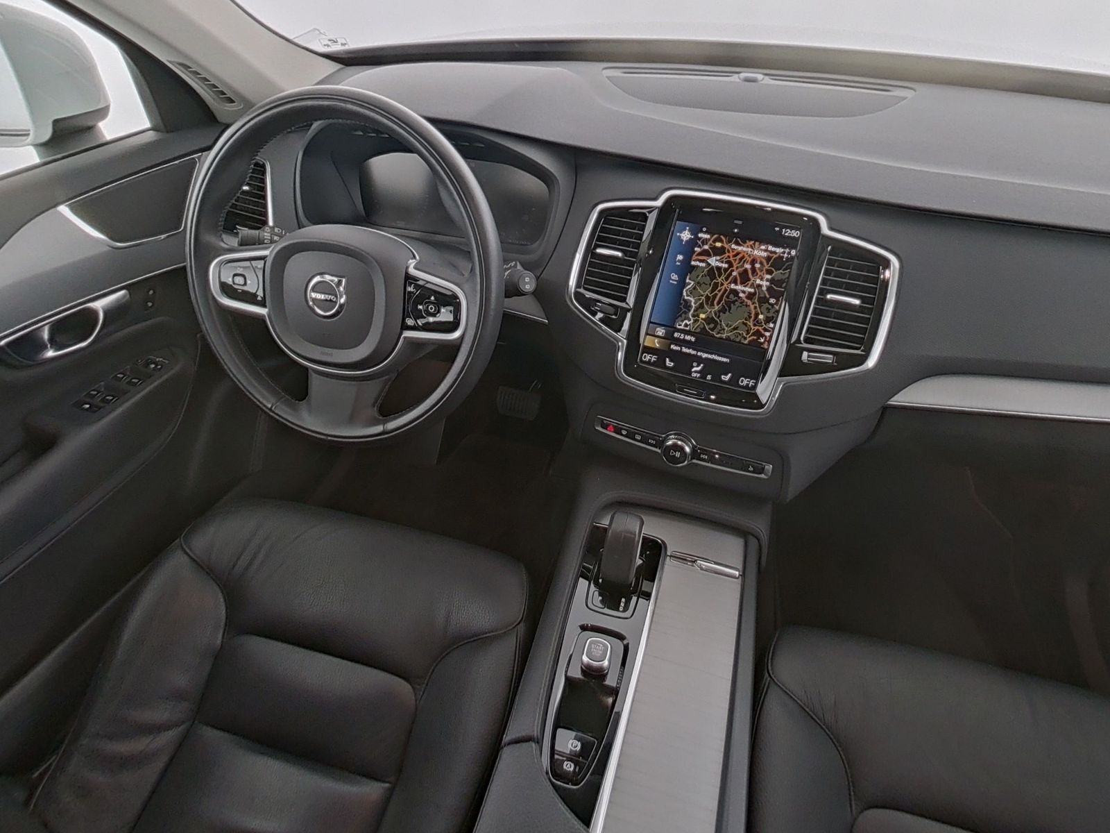 Volvo XC90 Momentum Pro Kamera360|AHK|Navi|CarPlay|LED
