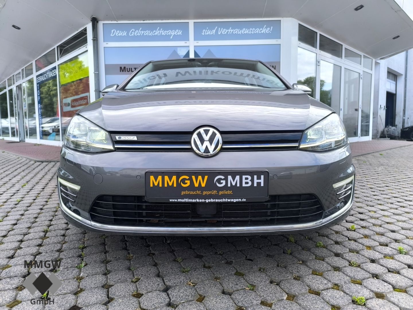Volkswagen Golf VII e-e- - Samsaru's Car Outlet