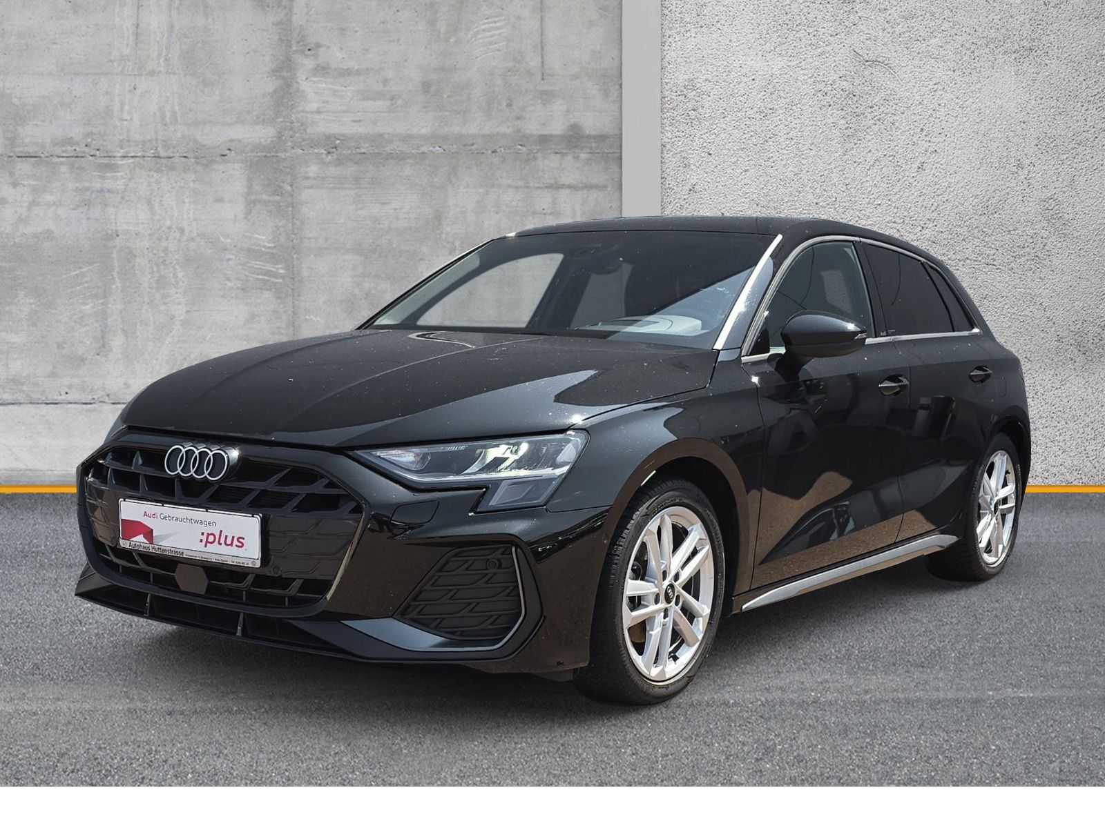 Audi A3 Sportback 35 TFSI S line - Samsaru's Car Outlet