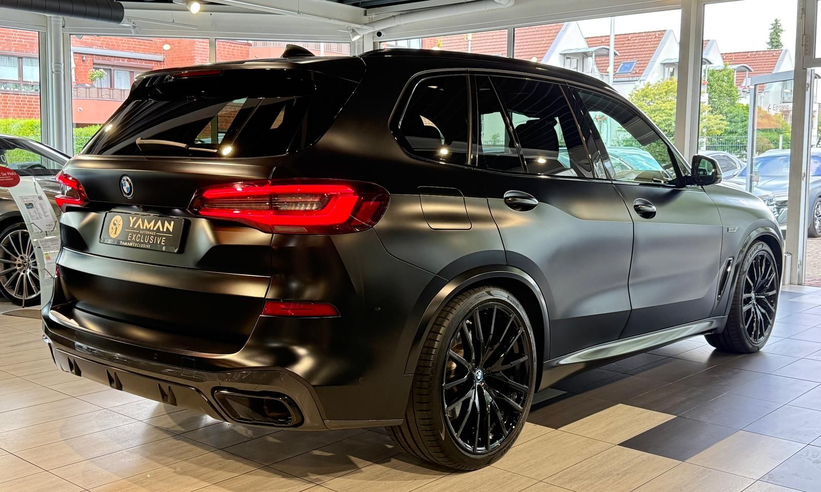 BMW X5 xDrive 45 e M Sport*Pano-Sky*Massage*B&W*TV