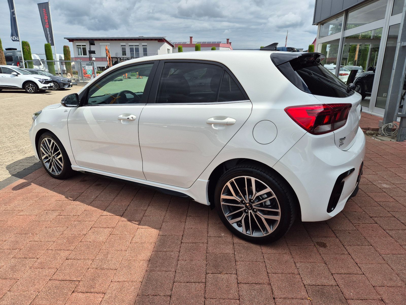 Kia Rio 1.0 DCT 120PS GT-Line - Samsaru's Car Outlet