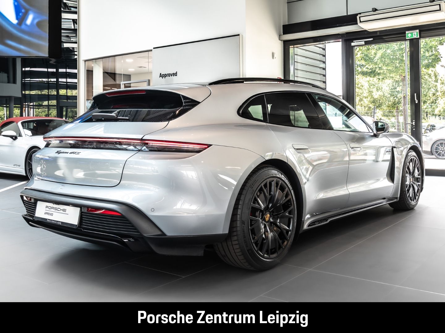Porsche Taycan GTS Sport Turismo BOSE Surround-View LED