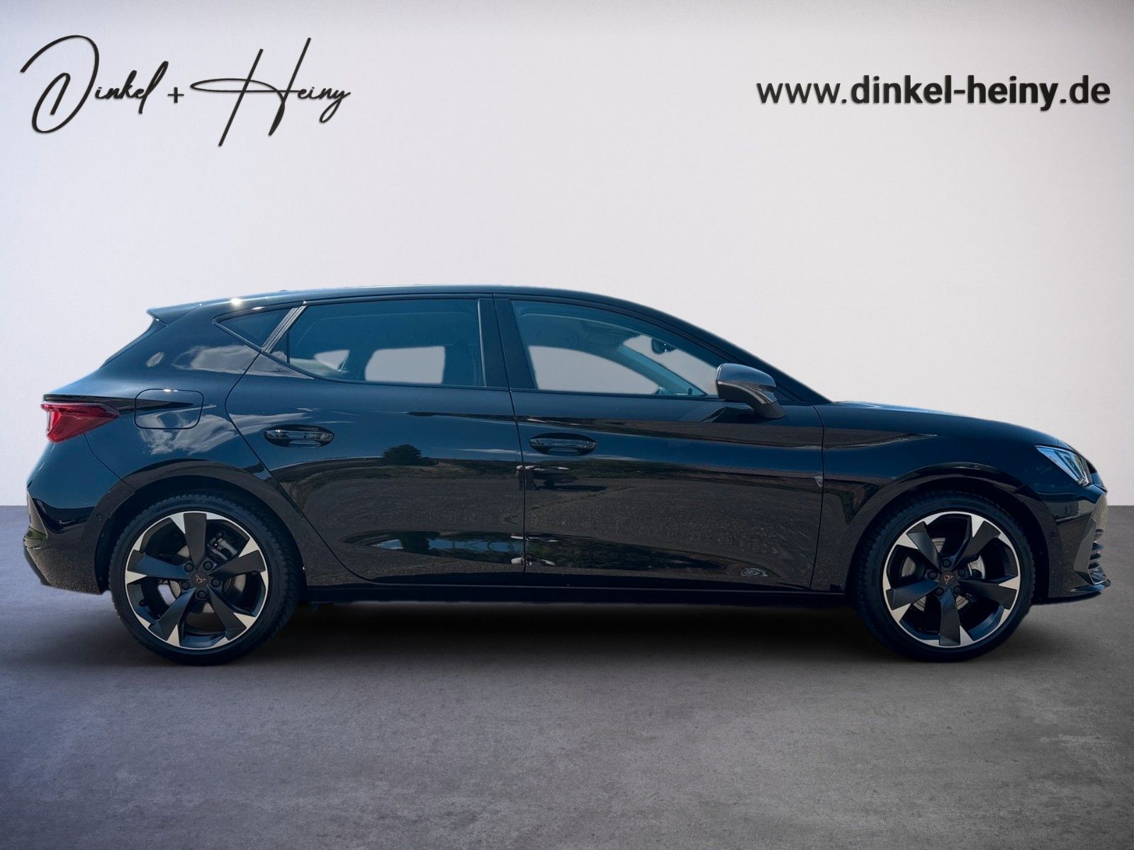 Cupra Leon 1.5 eTSI - Samsaru's Car Outlet
